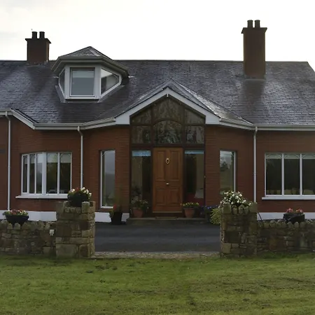 White Hill Oda ve Kahvaltı 3*