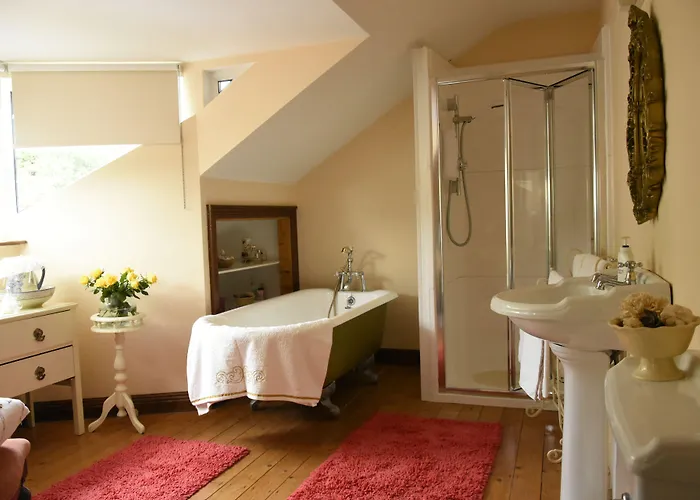 Bed & Breakfast White Hill 3*